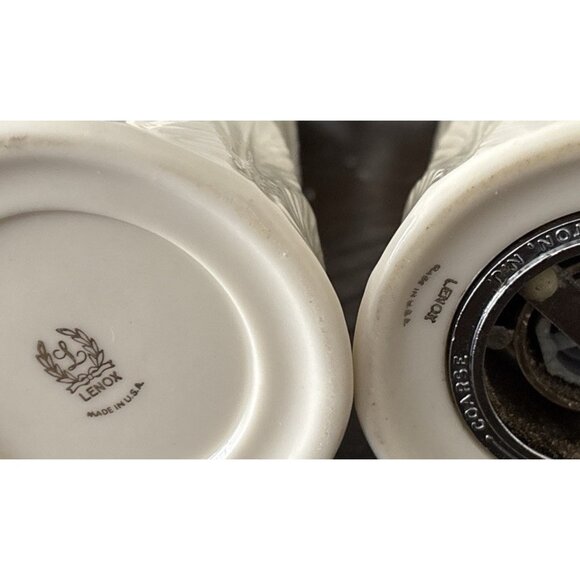 Vntg Lenox Glenwood Collection 7" Salt Shaker & Pepper Grinder Set  Porcelain A+ - Picture 6 of 6